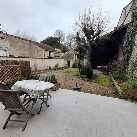 T2 Avec Jardin, Ideal - ? Pers. - Fr-1-541-208